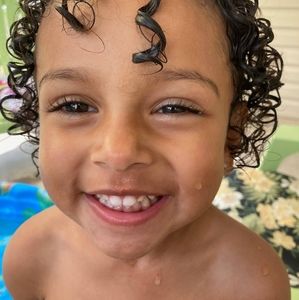 Meet your Posher, Alice